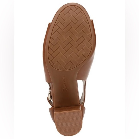🐘🐘 Giani Bernini Memory Foam Blocked Heel Sandals